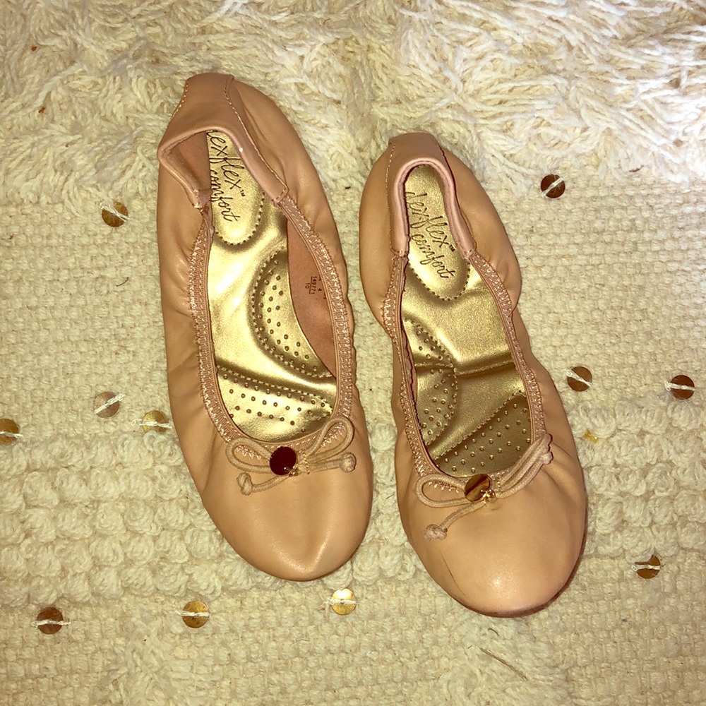 Women’s Flats
